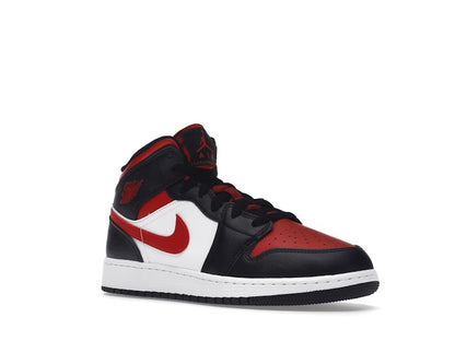 Air Jordan 1 Mid Black Fire Red (GS)