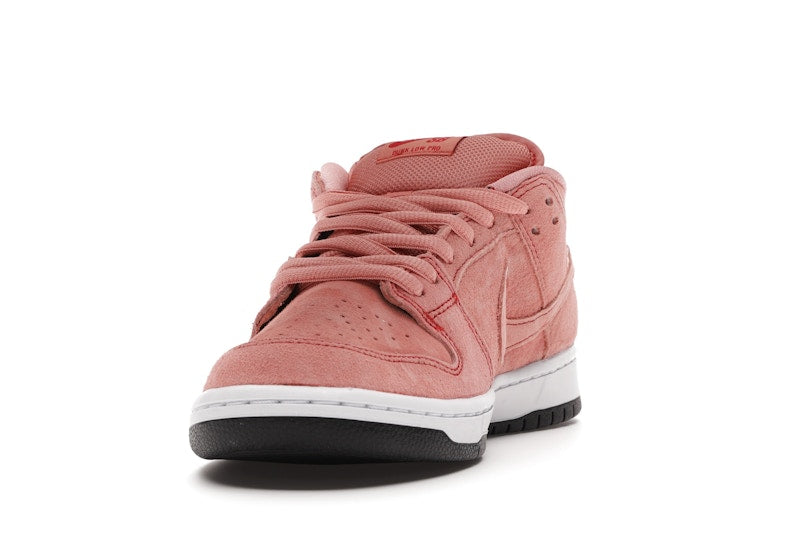 Nike SB Dunk Low Maiale Rosa